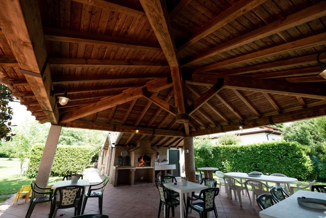 B&B Family First Capriate San Gervasio Bagian luar foto