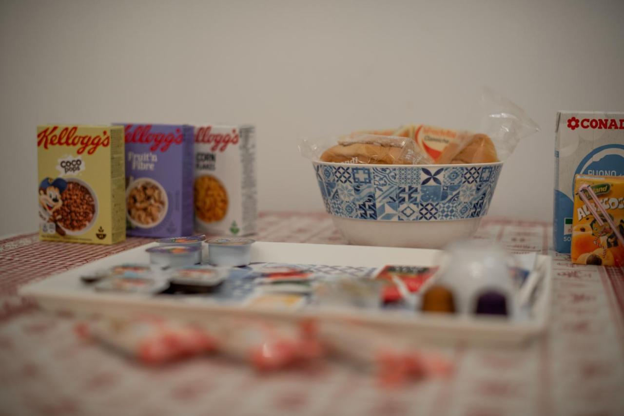 B&B Family First Capriate San Gervasio Bagian luar foto