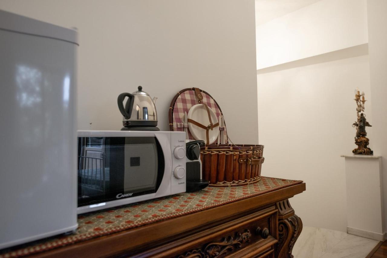 B&B Family First Capriate San Gervasio Bagian luar foto