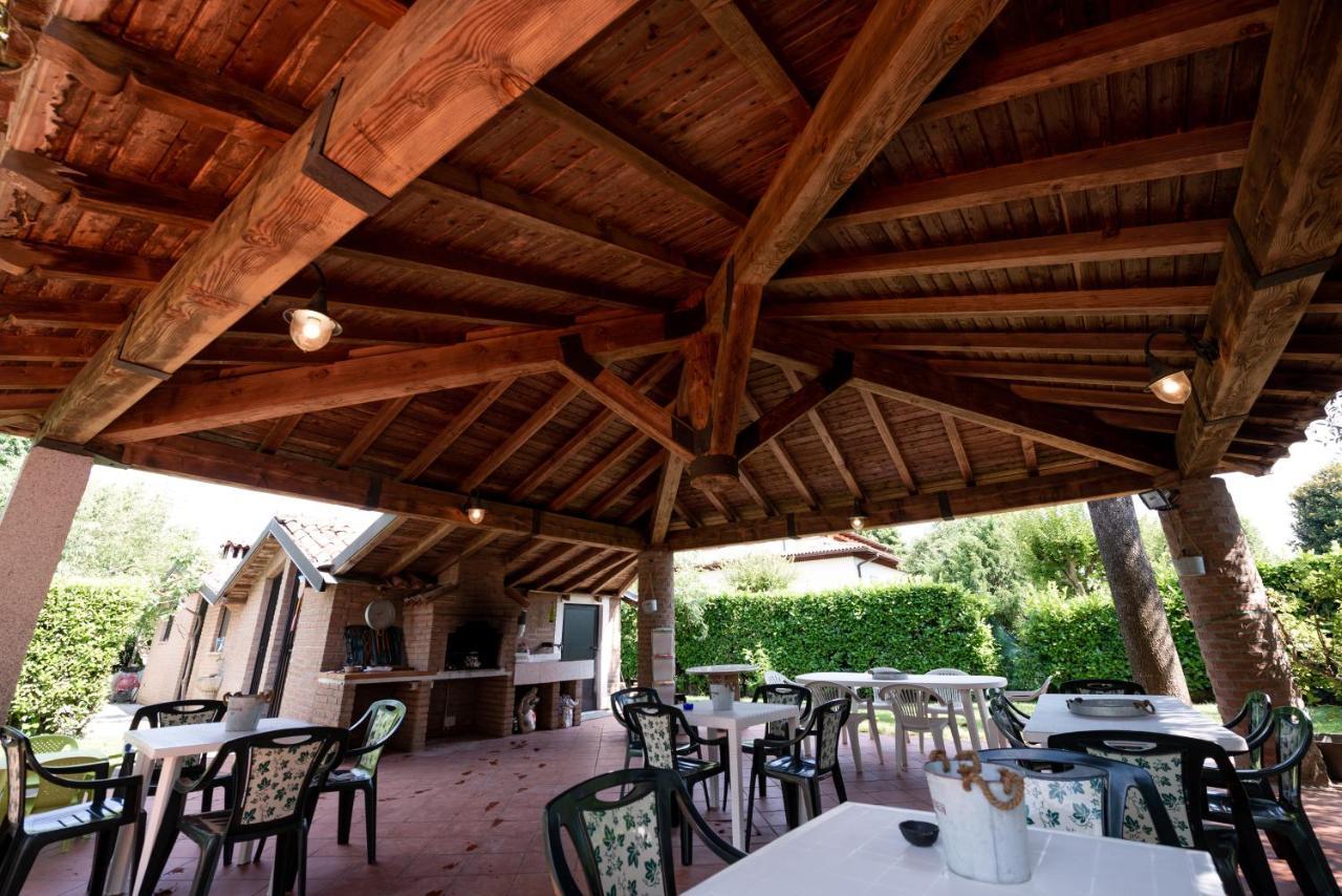 B&B Family First Capriate San Gervasio Bagian luar foto