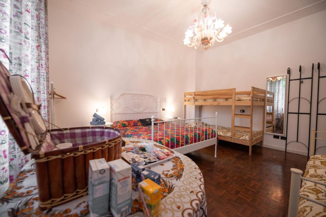 B&B Family First Capriate San Gervasio Bagian luar foto